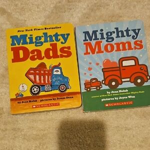 Scholastic Mighty Dads and Moms Book Set - Red and Blue